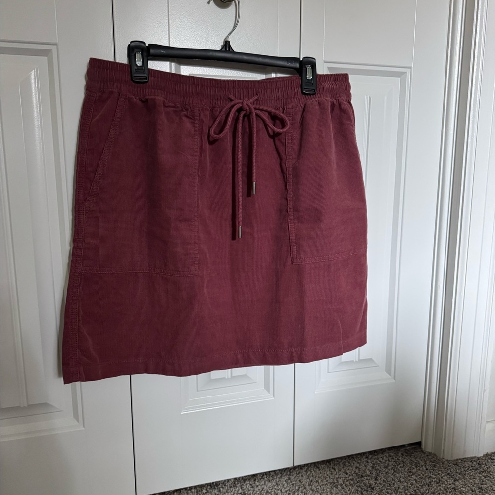 LOFT Mini Skirt - Rich Burgundy